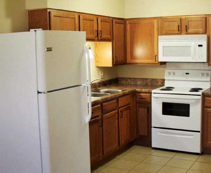 Photos and Video of 12th Street Apartments in Bethany, MO